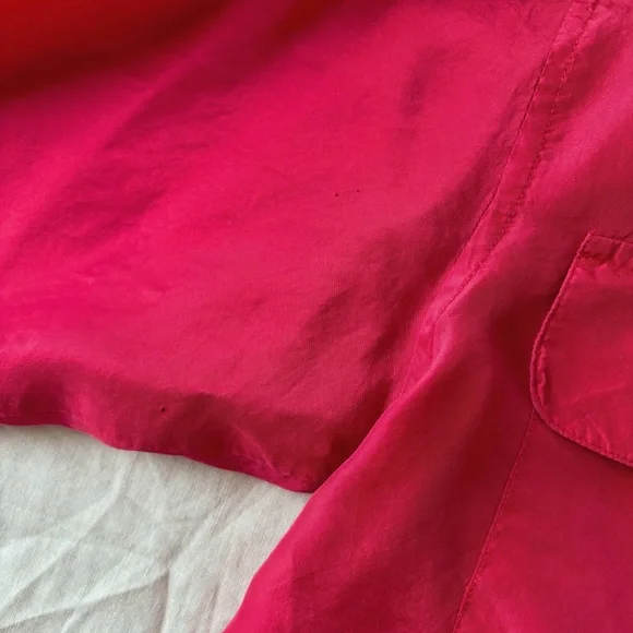 Vintage 100% silk cherry red blouse / button down shirt paper thin oversized - Picture 6 of 6